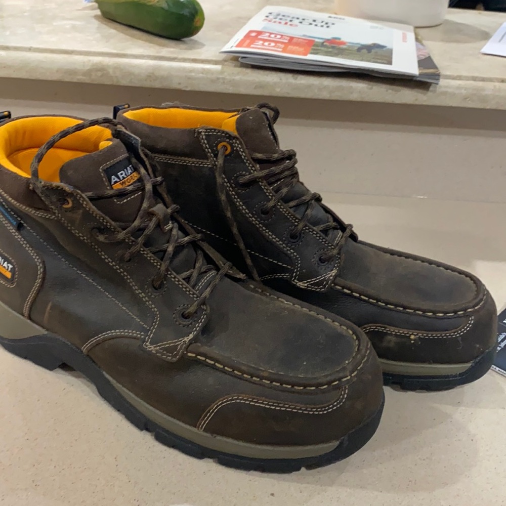 Men's Ariat work boots. Worn 1-2 times-sons doesn't like them.